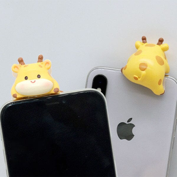 Huggers: The Phone Hugging Animals Collectable Figurine Blind Bag (1pc) - Image 5