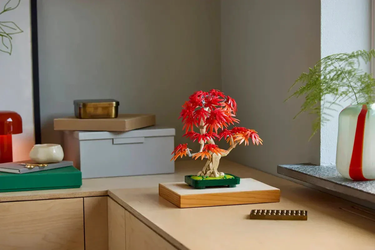 LEGO® Japanese Red Maple Bonsai Tree - Image 9