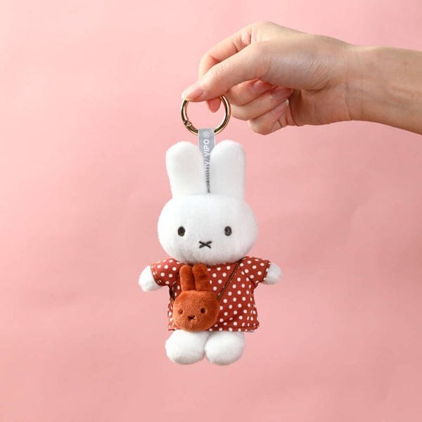 Miffy Travel Series Crossbody Bag Charm Blind Box (1pc) – Mystery Plush Keychain Toy - Image 5